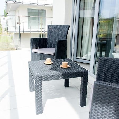 Komfortowy Apartament Lazur Z Garazem Колобжег Екстер'єр фото